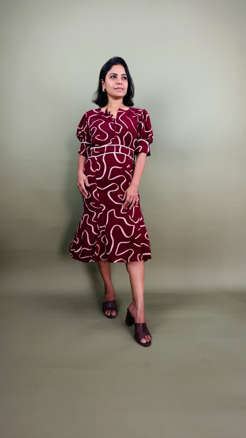 Maroon Abstract Print Midi Dress