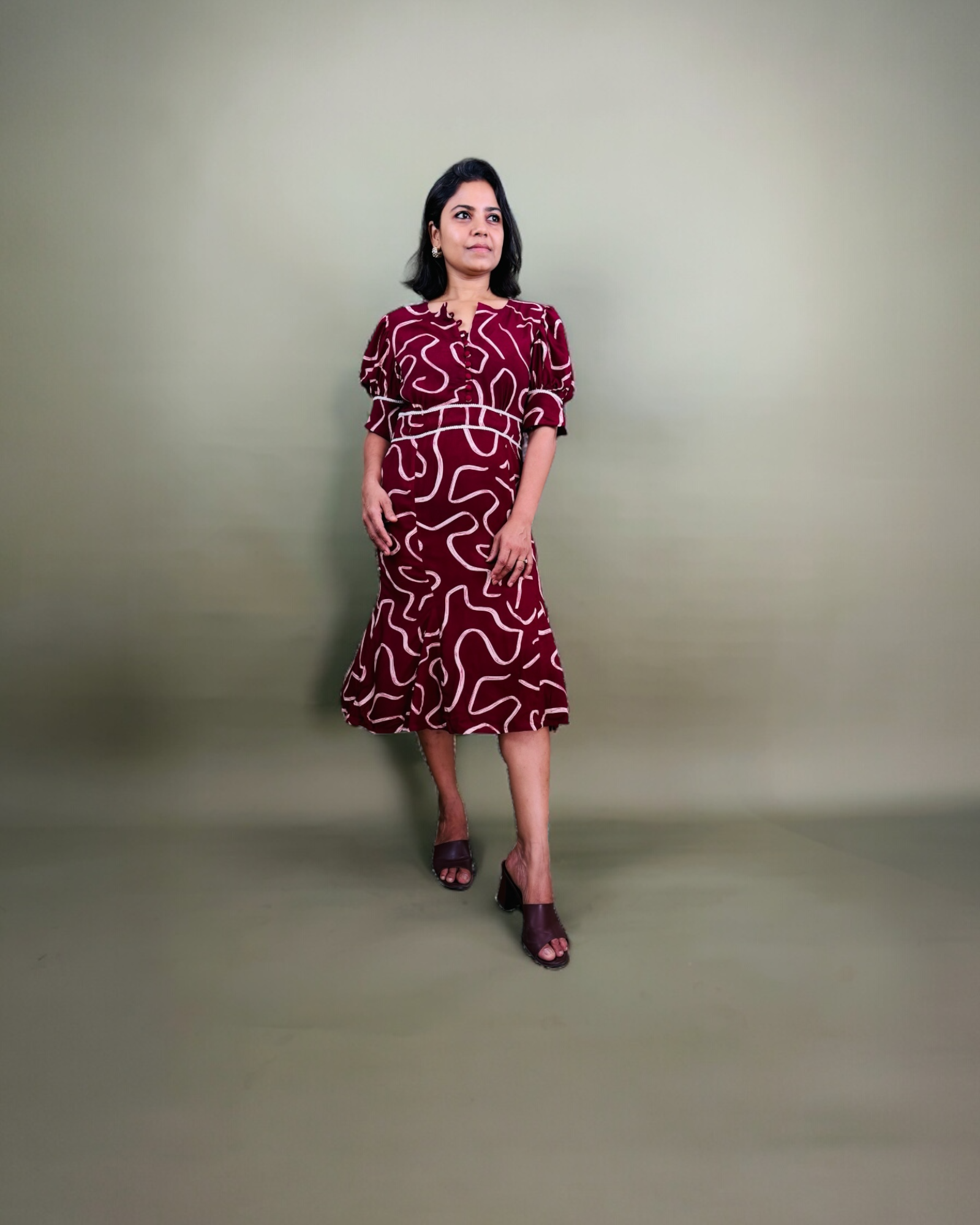 Printed Puff Sleeve Midi Dress