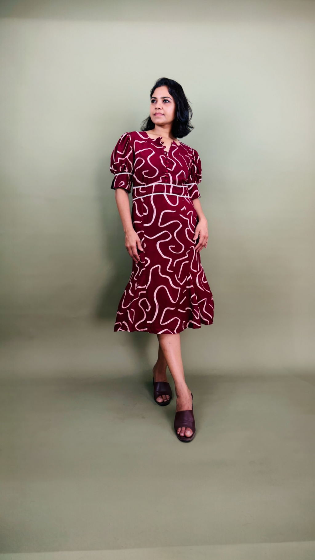 Maroon Abstract Print Midi Dress