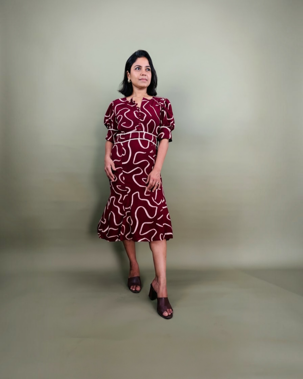 Printed Puff Sleeve Midi Dress
