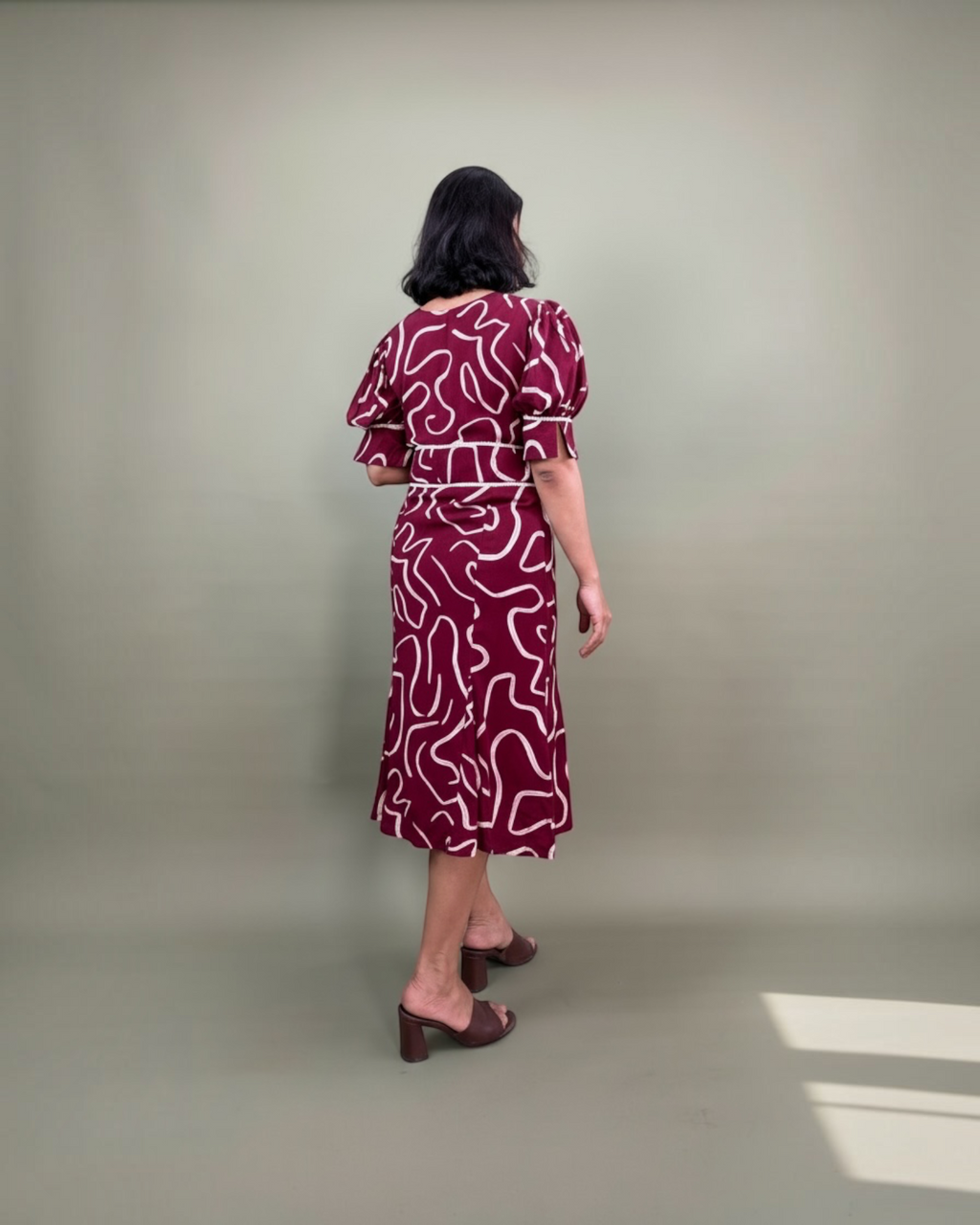 Printed Puff Sleeve Midi Dress