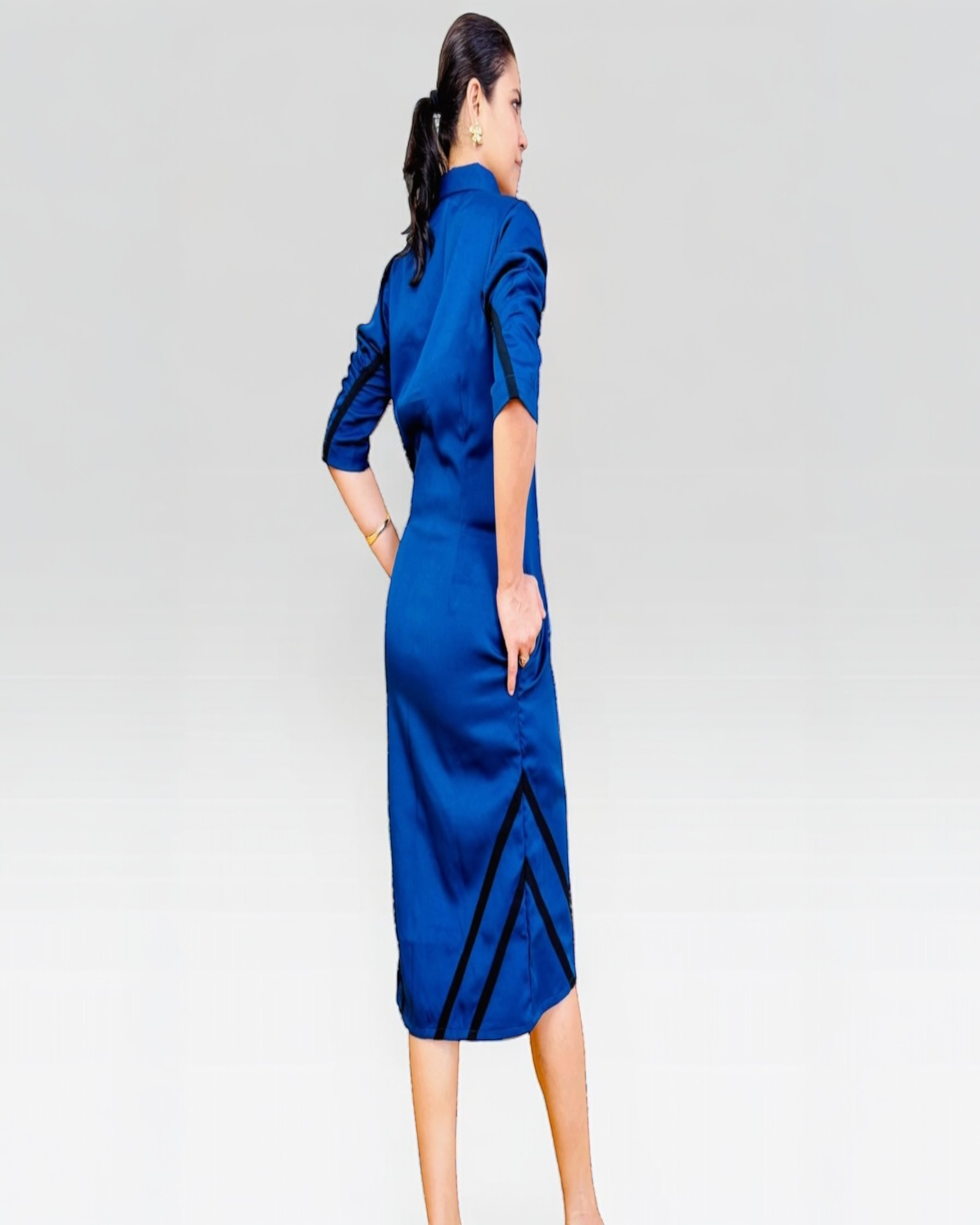 Royal Blue Cutout Collar Ruched Sleeve Button-Down Midi Dress